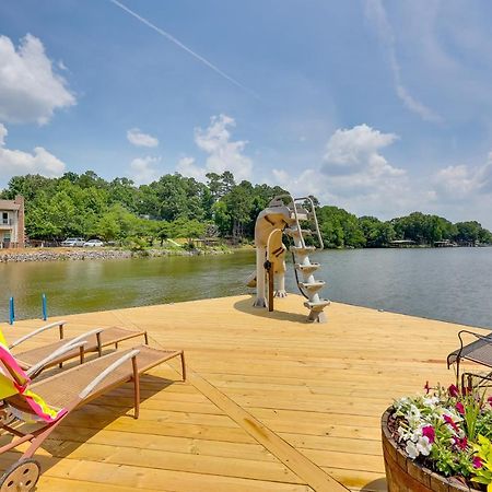 Lakefront Hot Springs Home With Furnished Deck! Exterior photo
