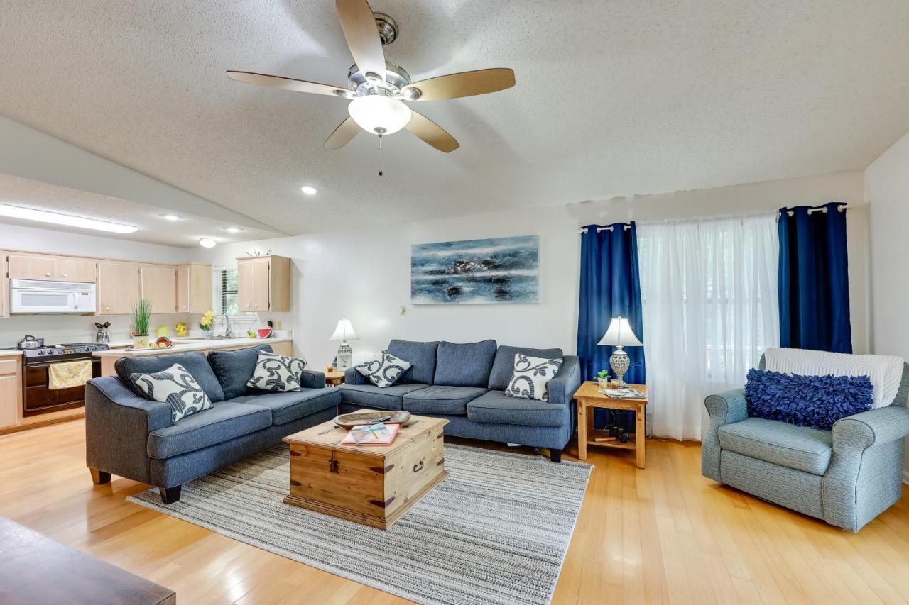 Lakefront Hot Springs Home With Furnished Deck! Exterior photo